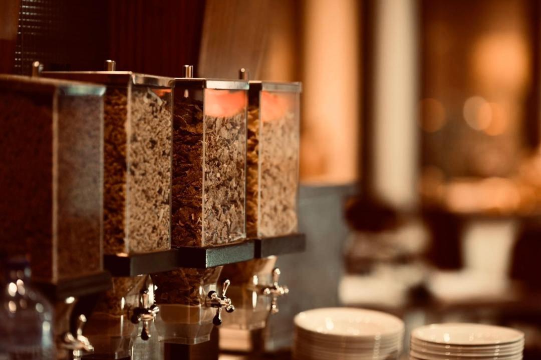 Hotel Memling Kinszasa Zewnętrze zdjęcie